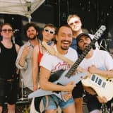 Acoustic Guerillas feat Ellerbek Pussyboys