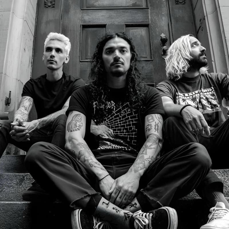 MakeWar