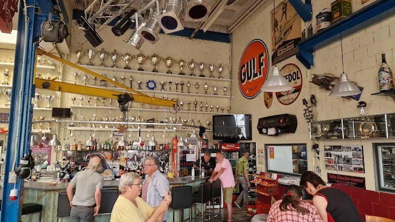 Fat Inn Bar