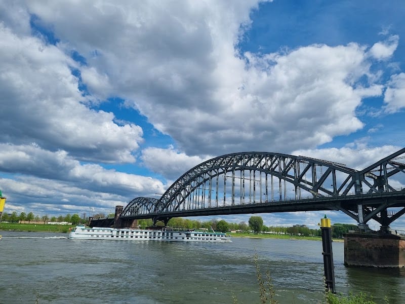 Südbrücke