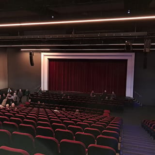 Festspielhaus am Wall