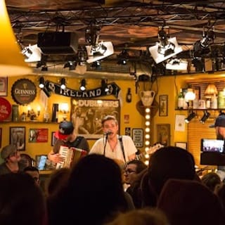 Fiddler's Green Pub