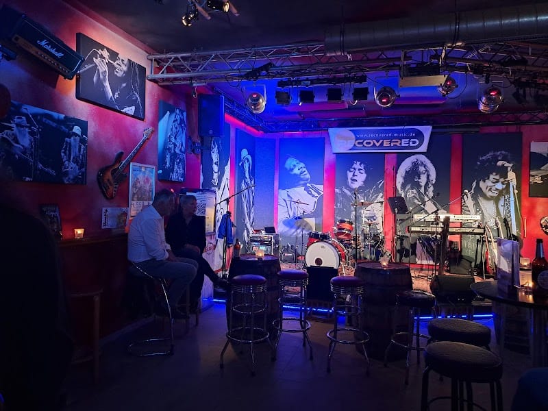 Witchbound live im Bombig Augsburg