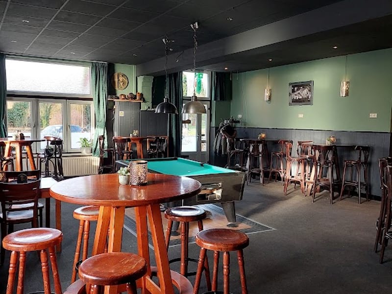 Cafe De Meister