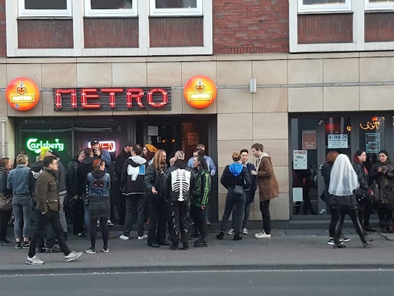 Metro Rockbar