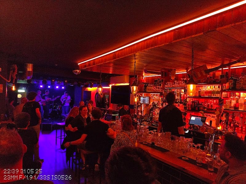 Stage Music Cafe